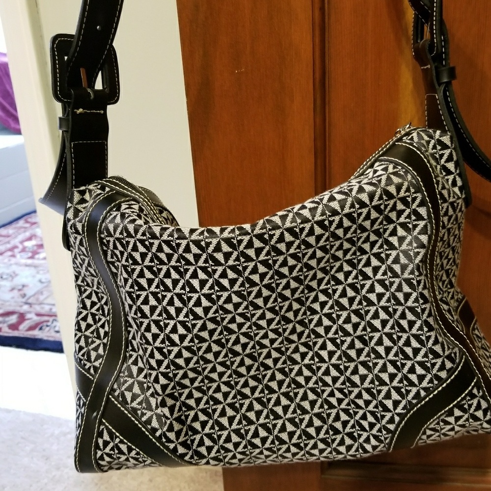 Purse - Picture 3 of 7